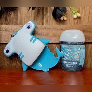 Bath & Body Works 🐋 Blue Hammerhead Shark Pocketbac Holder Bag Charm
